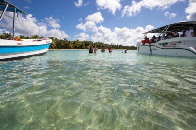 Saona Island Day Trip From Punta Cana with Lunch and Open Bar