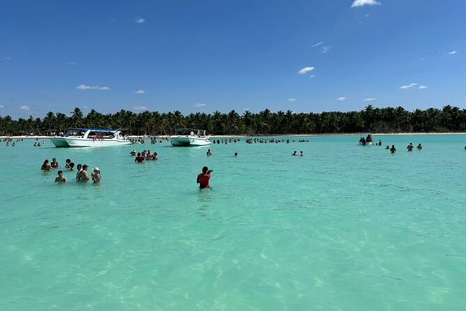 Saona Island from Punta Cana - From Punta Cana to Bayahibe at 7:00 a.m.