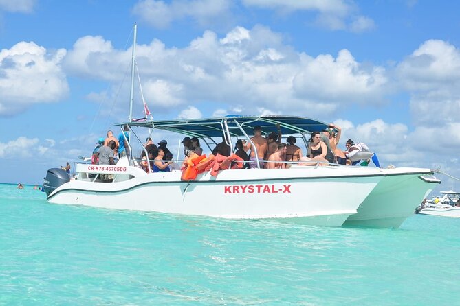 Saona Island Full Day Tour Lunch and Transportation Included - Speedboat views along the Dominican coast