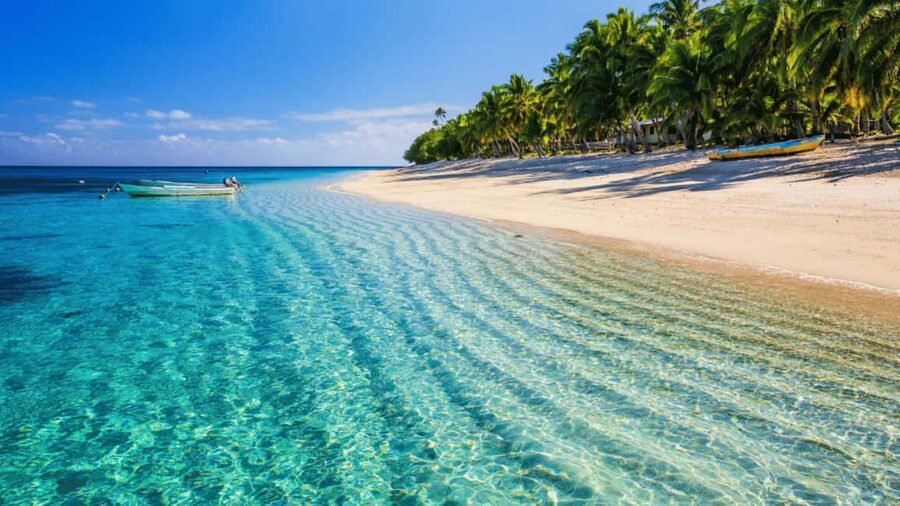 Saona Island: Hidden Beach & Natural Pool - Saona Island is beautiful, but the day depends on logistics