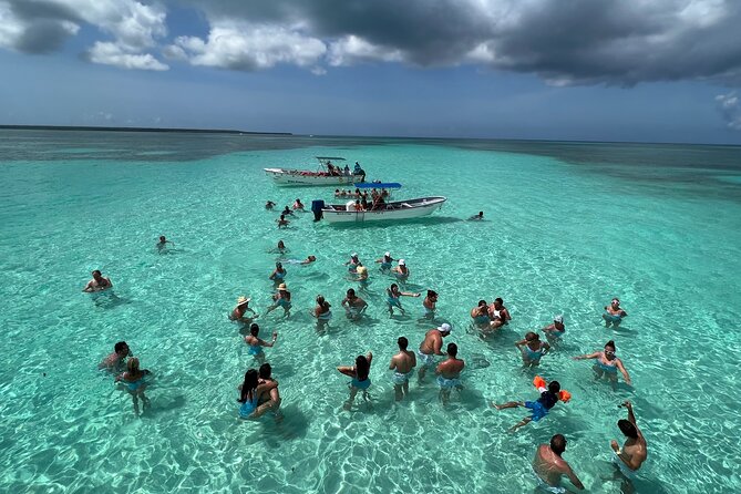Saona Island Premium Discovery Tour from Punta Cana or Bayahíbe - The ride from Punta Cana hotels to Bayahíbe
