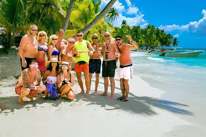 Saona Island Tour from Punta Cana All Inclusive - The natural pool and the starfish stop
