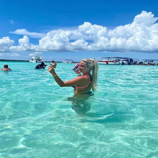 Saona Island VIP: 4 Beaches , Mano Juan & Canto de la Playa - Is $130 a fair price?