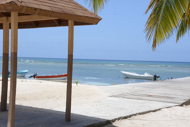 Saona, Mano Juan, Canto de la playa away from the tourist crowds - What the $119 price includes