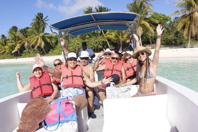 Saona Vip speedboat - Playa del Canto is the final test of the itinerary