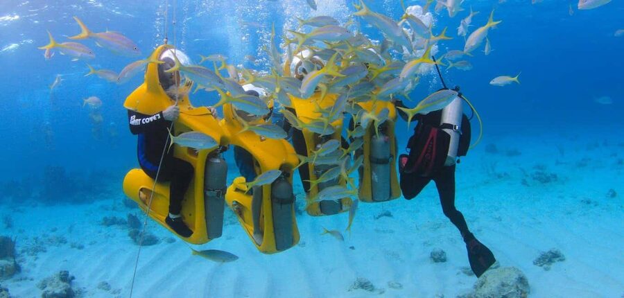 Scubadoo Punta Cana Diving Adventure - Using the Scooter Subacuatic beneath the surface