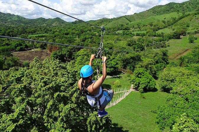 Shore excursion 7 waterfalls &5 zip lines amber cove & Taino bay - The port transfer is convenient, but timing matters