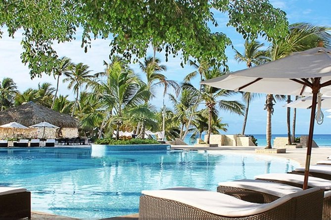 Shore Excursion: Viva Wyndham Resort For The Day With Unlimited Food & Drinks - How the $136.44 Price Measures Up