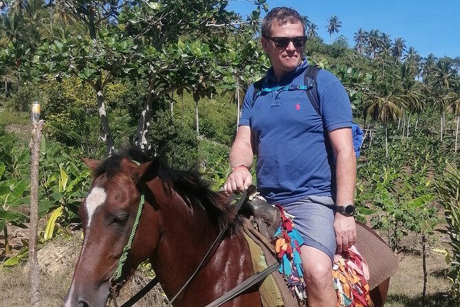 Short Excursion horseback riding tours on the beach and mountain - What the guides add to the ride