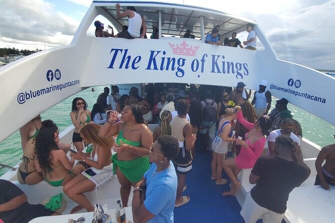 Sosua Party Boat - Snorkeling + Snack +BBQ Food and Drinks - The natural pool stop