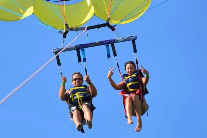 Speedboats and Parasailing Combo - Who will enjoy this outing most
