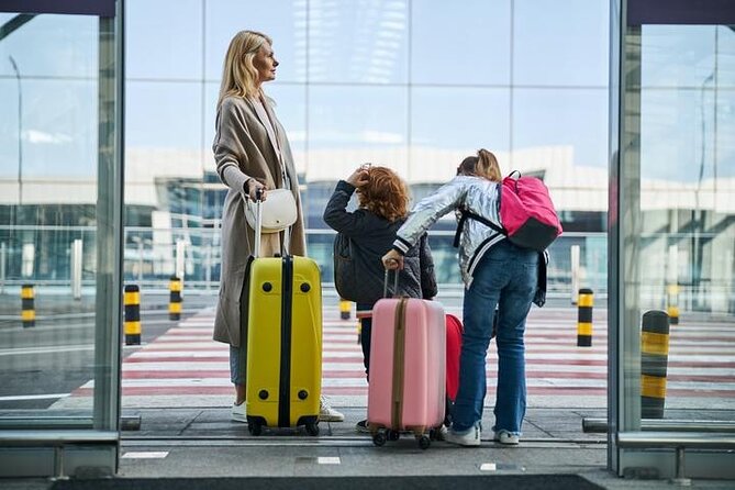 Taxi & Transfer From Punta Cana Airport (PUJ) To Uvero Alto - Why the private vehicle can be worth $20