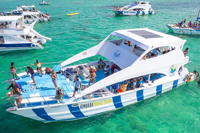 The Wildest Hip Hop Party Boat in Punta Cana Adults Only - A Punta Cana boat party that gets loud fast