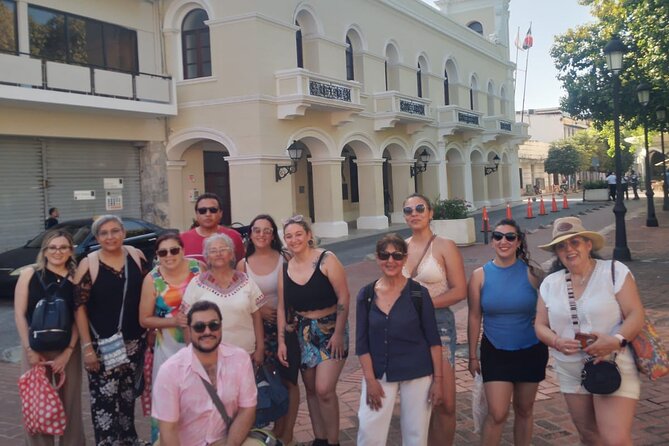 Tour Colonial Experience - Calle Las Damas and the House of Rodrigo Bastidas
