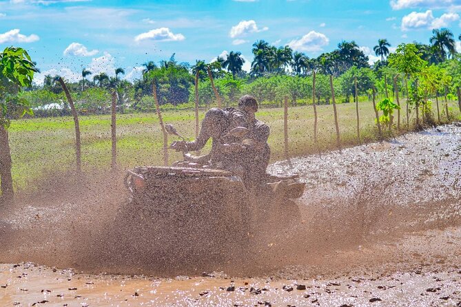Tour Moto ATV en Punta Cana, Playa, Cueva Taína y Casa Dominicana - Two hours of mud at the Ecology Adventure ranch