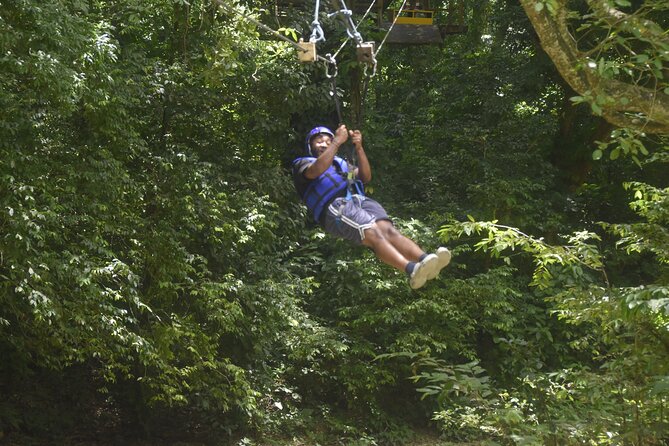 Tour to 7Waterfalls in Damajagua with Zip Line and Lunch Included - Seven waterfalls, five zip lines, one busy morning