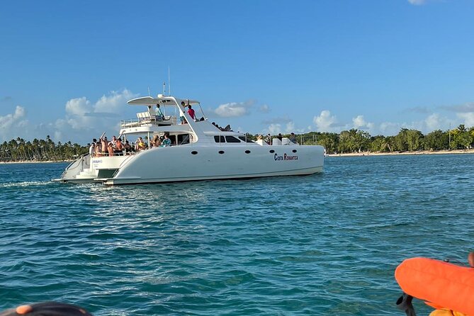 Tours to Saona Island - A group of up to 50 changes the feel of the day