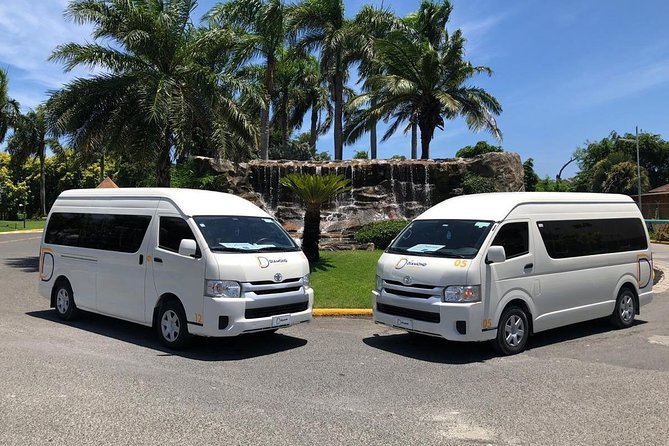 Transfer from Punta Cana Airport to Punta Cana & Bavaro - Meeting your driver at Terminals A or B