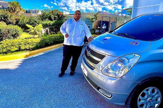 Transportation from PUJ Airport to Bavaro and Punta Cana - What the $40 group price really gets you