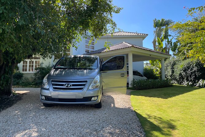 Traslados Aeroepuerto/Hoteles en Punta Cana y Bavaro - How the ride feels for different types of groups