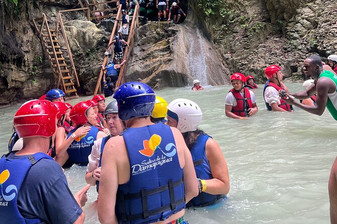 Waterfalls of Damajagua - The 20-minute walk to waterfall number 7