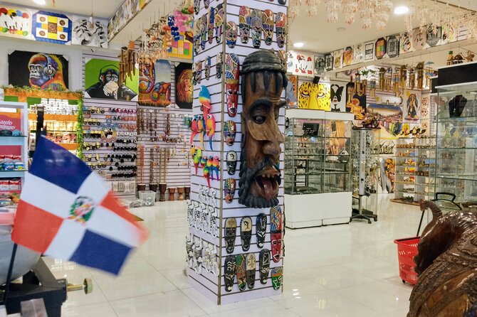 World Mart Souvenirs Store - Free Pick-up / Drop-off - Arriving at World Mart or Bella Mare