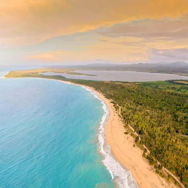 Zip Line Playa Esmeralda With Redonda Mountain - Sandy may be the key person on the day